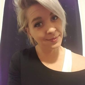 Meet your Posher, Meaghan